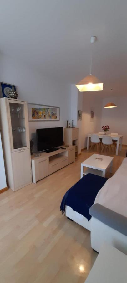 Monteperdido Jaca Apartment Luaran gambar